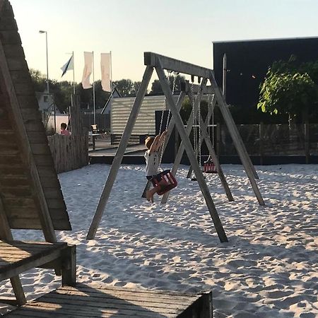 Vakantiehuis 4Pers In Sunparks オーストダインケルケ エクステリア 写真